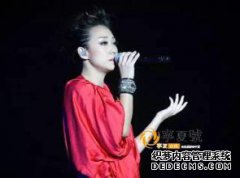 曾经演唱过中国音乐界的歌手多年来一直保持沉