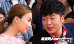 杜海涛的母亲拍了一张照片，除了眼睛部分，他