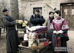 薛嘉宁干了他自己的豪宅，他的思想是在工作室