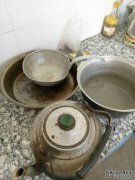 [在铝锅中煮饭有害吗？]