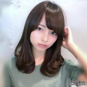 女孩的脖子有多漂亮？