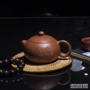 张春琴矿用水泥“胶怪”原宜兴茶壶简介